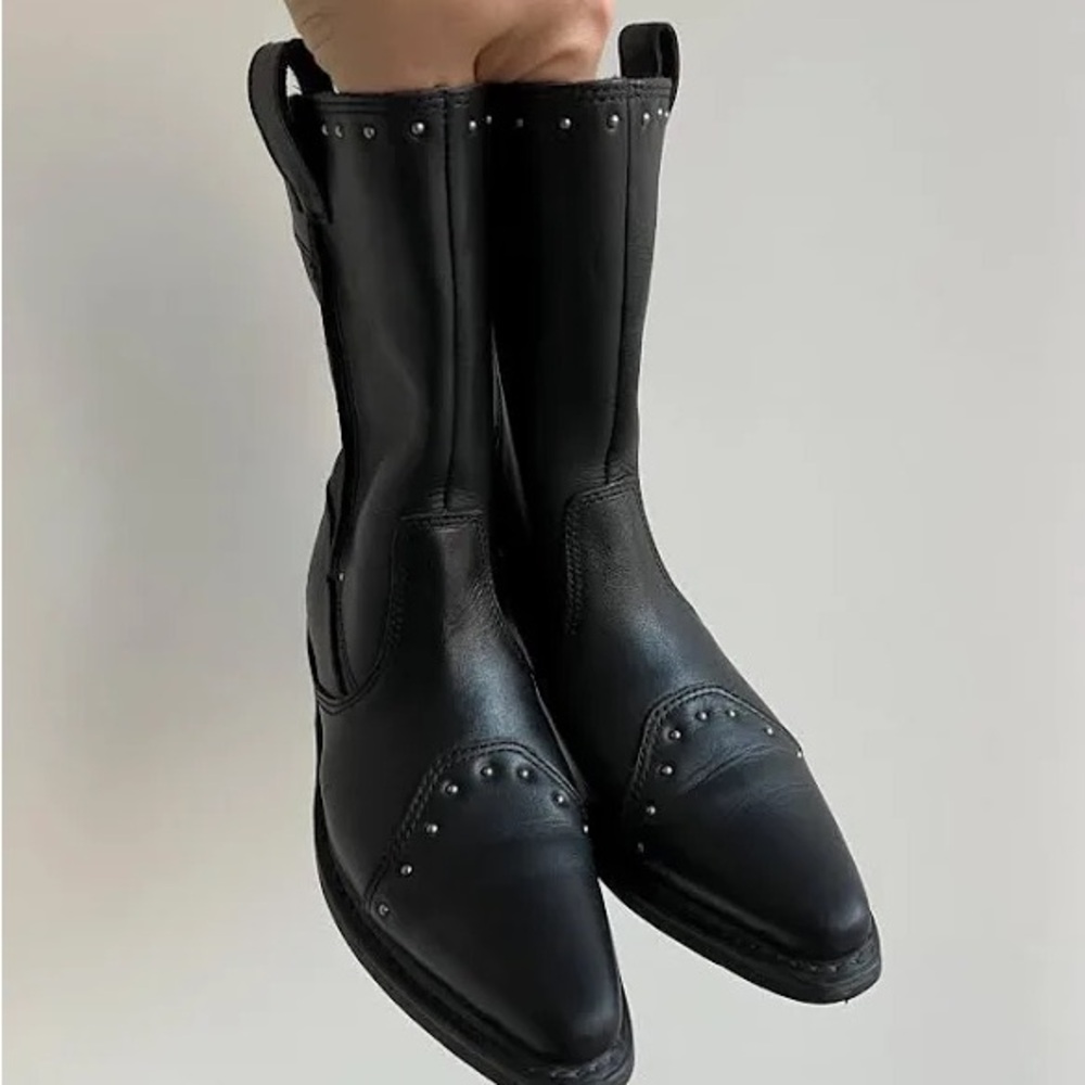 Black Leather Women's Boots
